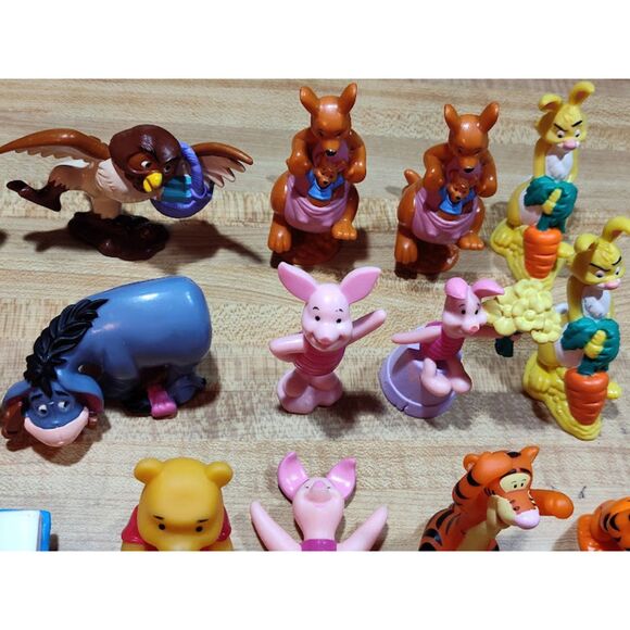 Huge Vintage Lot Of Disney Winnie The Pooh Figures Approx. 3" - Picture 4 of 14
